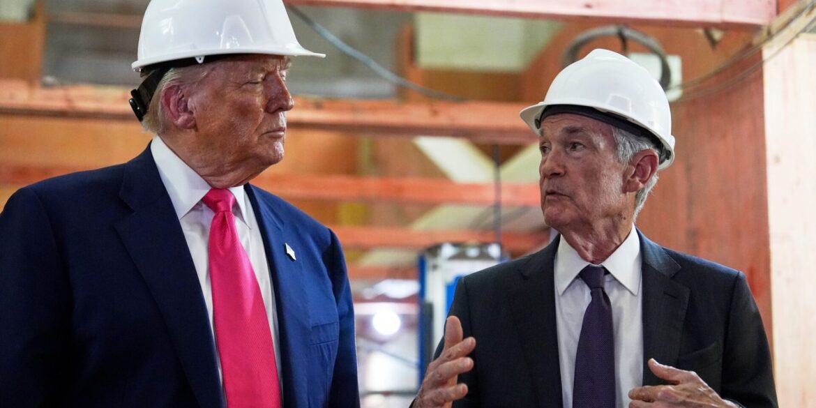 US-Präsident Trump betrachtet Notenbank-Chef Powell schon länger als Ärgernis. (Archivbild)