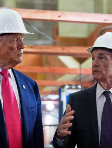 US-Präsident Trump betrachtet Notenbank-Chef Powell schon länger als Ärgernis. (Archivbild)