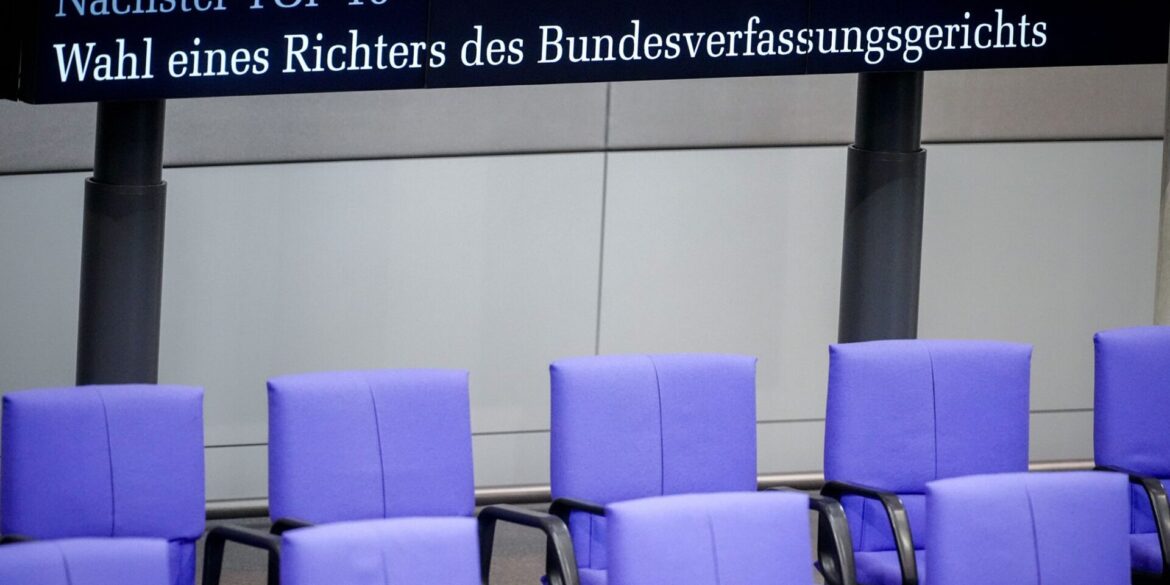 Noch ungelöst: Die Wahl der nächsten Verfassungsrichter im Bundestag. (Archivbild)