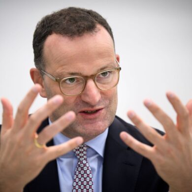 Spahn stößt Debatte über Vermögensverteilung an. (Archivbild)