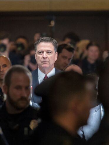 «Ich habe keine Angst», ließ Comey nach der Anklage wissen. (Archivbild)