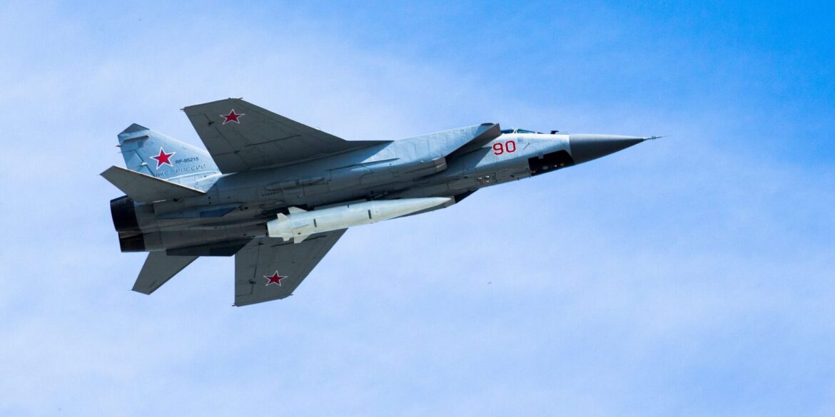 Die neue Botschaft der Nato ist klar: Russische Piloten gehen ein großes Risiko ein, wenn sie noch einmal alliierten Luftraum verletzten. (Archivbild)