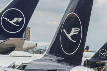 Die Lufthansa will mit einem umfangreichen Stellenabbau in der Verwaltung Kosten sparen. (Foto Archiv)