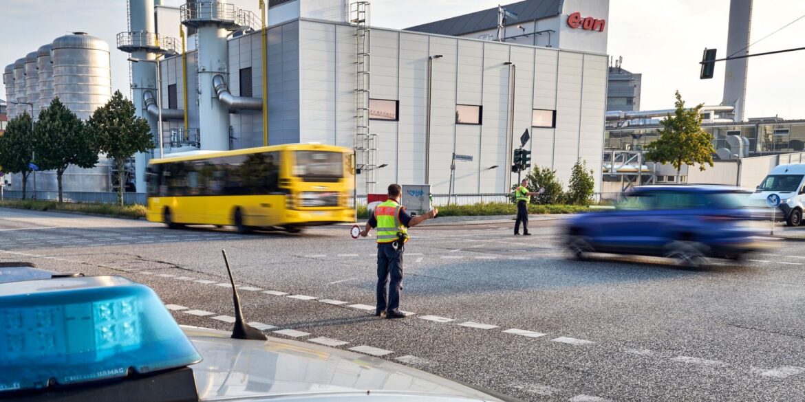 Nach dem Stromausfall im Berliner Südosten versagten auch Ampeln.