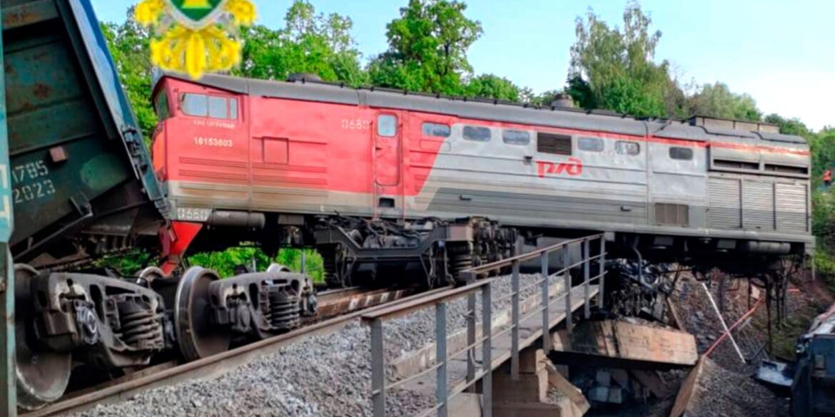Schon in der Vergangenheit soll Kiew mehrere Sabotageakte auf das russische Bahnnetz verübt haben. (Archivbild)