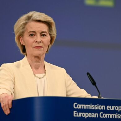 Für Kommissionschefin Ursula von der Leyen endete der Zwischenfall glimpflich. (Archivbild)