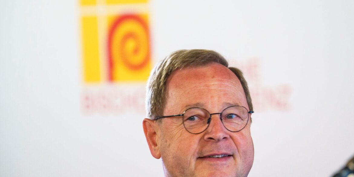 Der Vorsitzende der Deutschen Bischofskonferenz, Georg Bätzing, sieht in jüngsten Äußerungen des Papstes keinen Widerspruch zu den Reformbemühungen der katholischen Kirche in Deutschland.