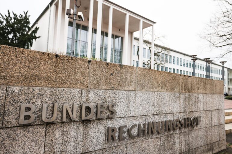 Der Bundesrechnungshof übt deutliche Kritik an Klingbeils Haushalt. (Archivbild)