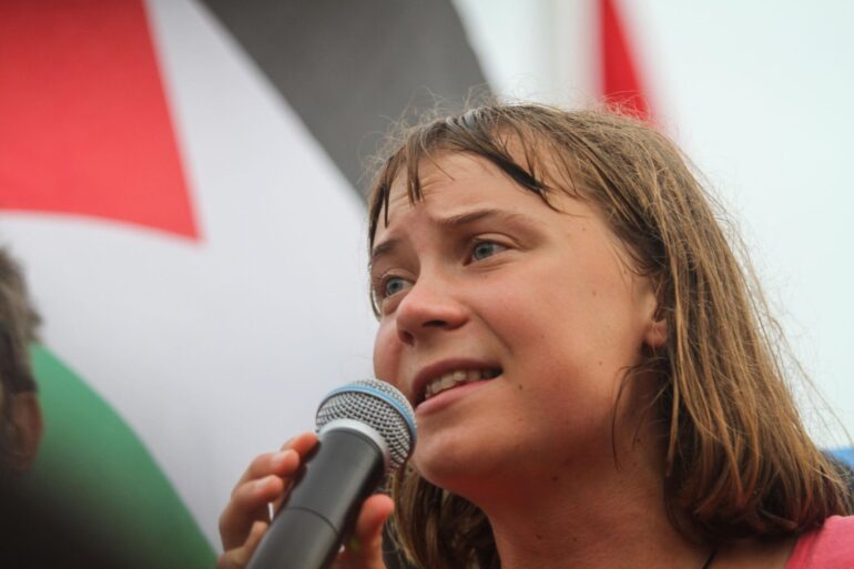 Erneut ist Greta Thunberg an Bord eines der Schiffe der Flotte. (Archivbild)