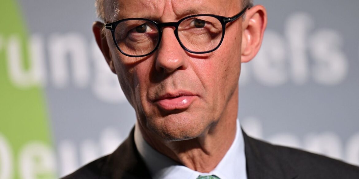 Die Ukraine soll nach dem Willen des Kanzlers von russischem Vermögen profitieren.
