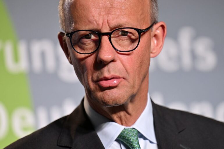 Die Ukraine soll nach dem Willen des Kanzlers von russischem Vermögen profitieren.