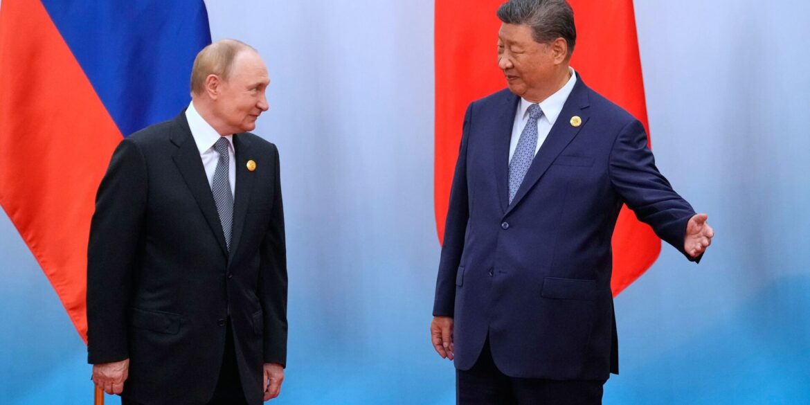 Sehen sich als Verbündete: Xi und Putin.