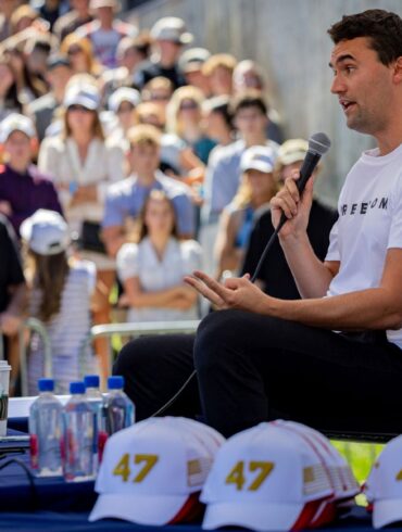 Der Podcaster Kirk ist laut Trump gestorben.
