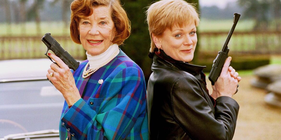 Lois Maxwell (l) und Samantha Bond haben beide «Miss Moneypenny» gespielt. (Archivbild)