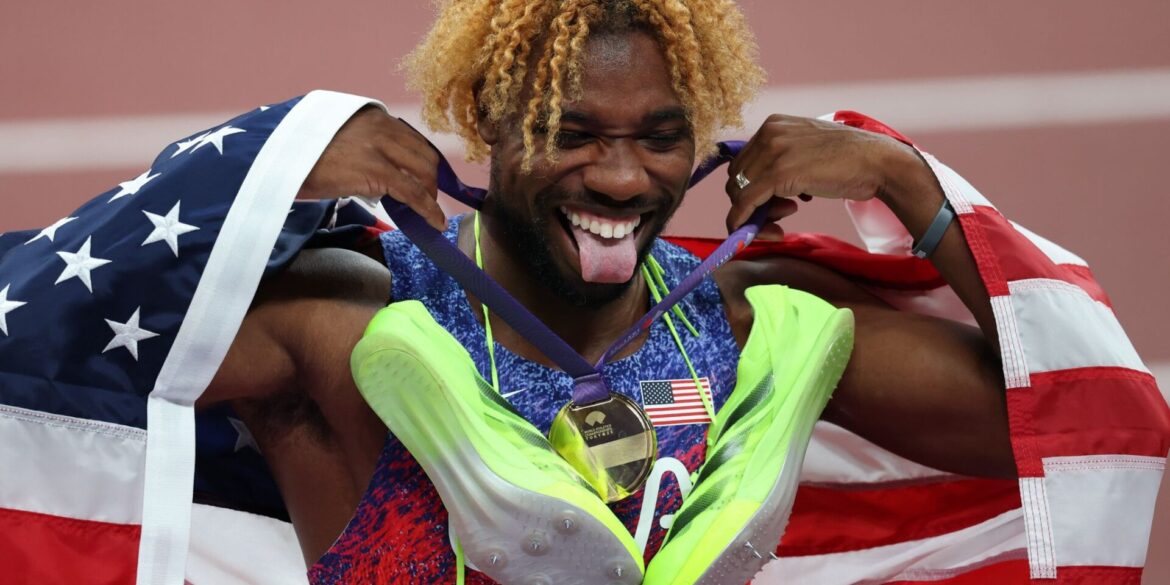 Noah Lyles aus den USA hat das Finale über 200 Meter bei der Leichtathletik-WM in Tokio gewonnen und damit seinen vierten WM-Titel in Serie auf dieser Strecke gefeiert.