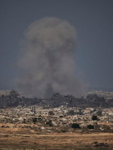 Rauch steigt auf nach einem israelischen Militärschlag im nördlichen Gazastreifen.