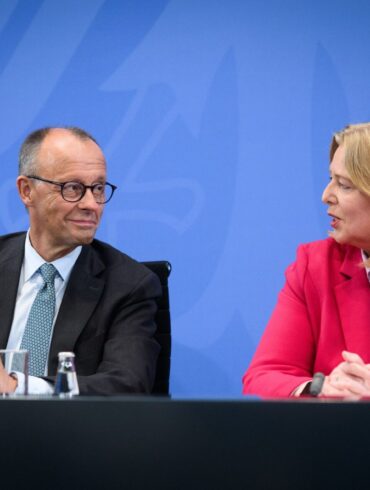 Kanzler Friedrich Merz will mit Sozialministerin Bärbel Bas Sozialreformen angehen.