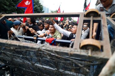 Demonstranten protestierten gegen Korruption und die Abschaltung der sozialen Medien durch die Regierung Nepals.