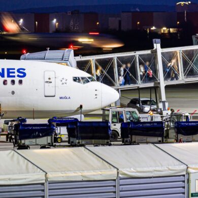 Ankunft in der niedersächsischen Landeshauptstadt: In Hannover ist ein Flieger aus Istanbul gelandet.