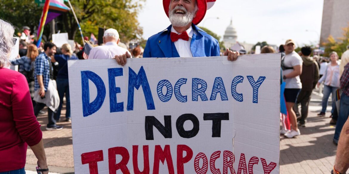 Seit Trumps zweiten Amtsantritt hat es in den USA deutlich mehr Demonstrationen als in seiner ersten Amtszeit gegeben.