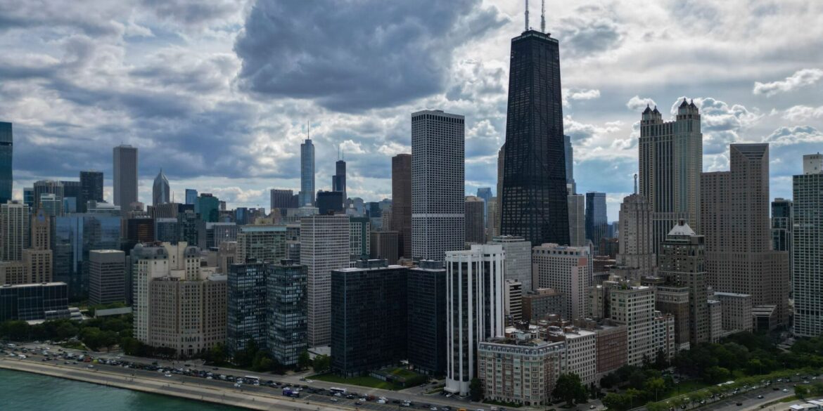 Chicago schafft Verbotszonen für ICE-Einsätze.