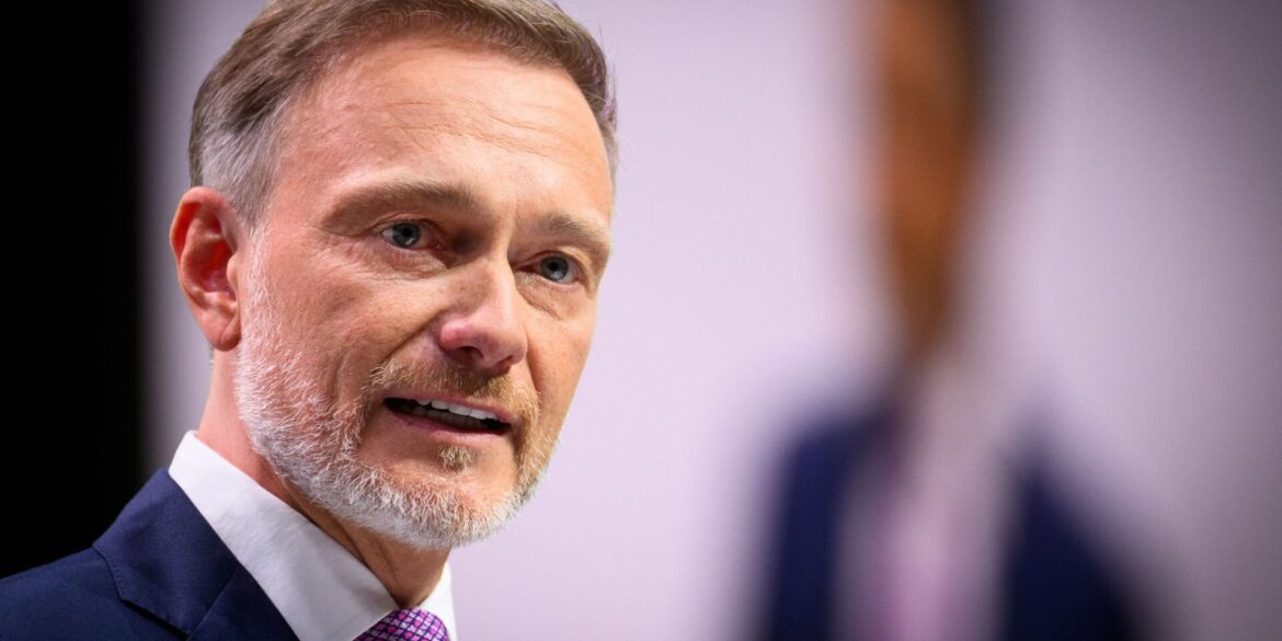 Ex-FDP-Chef Christian Lindner strebt in die Wirtschaft. (Archivbild)