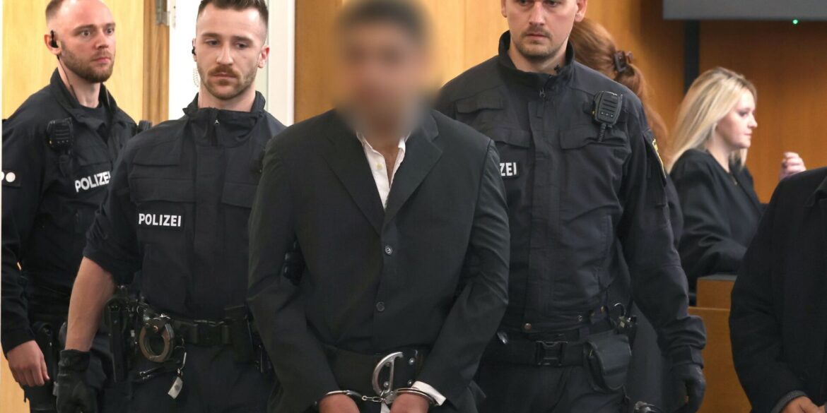 Der Beschuldigte wurde nach der Tat in einem psychiatrischen Krankenhaus untergebracht. (Archivbild)