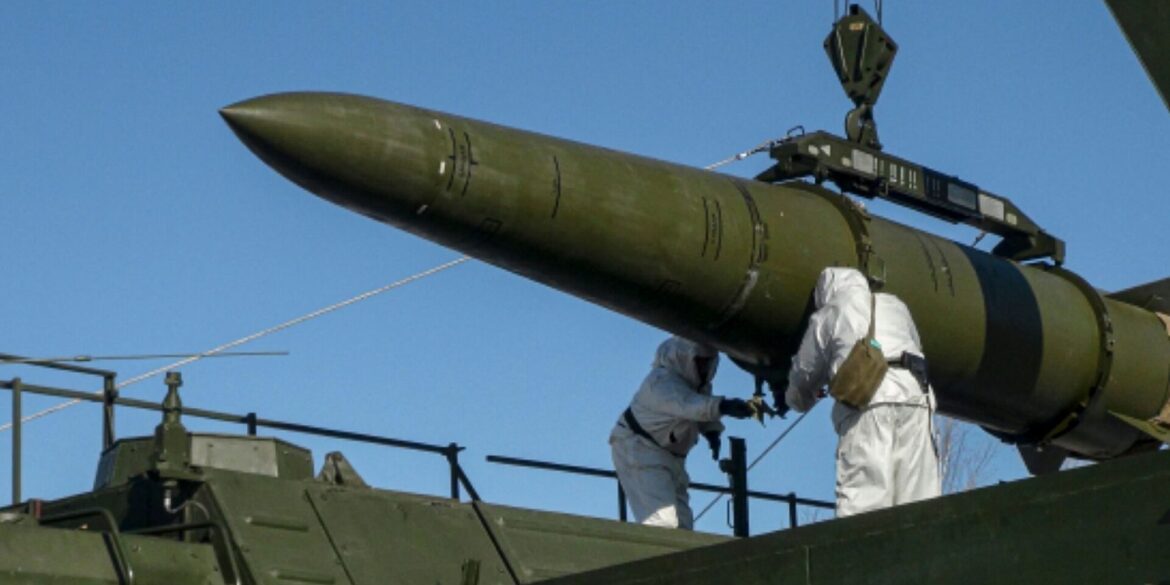 Das russische Militär feuert immer wieder ballistische Raketen auf Ziele in der Ukraine ab. (Archivbild)