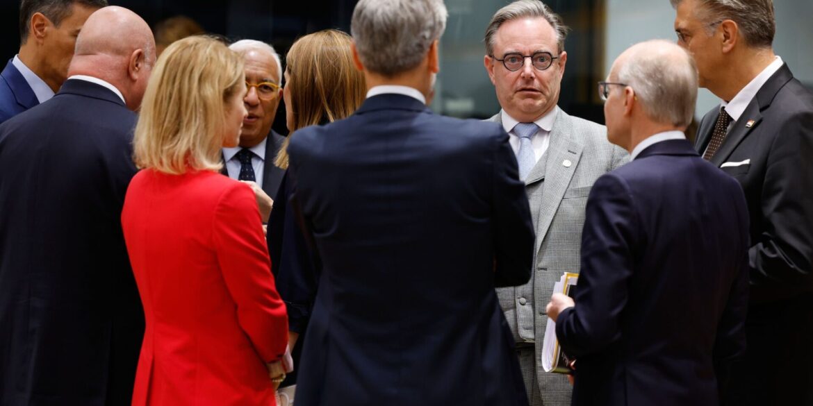 Der belgische Premierminister Bart De Wever forderte beim Gipfel Sicherheiten und gab letztlich auch sein OK.