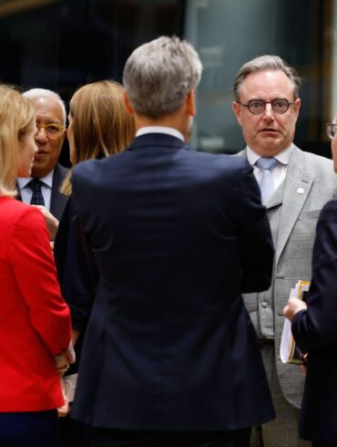 Der belgische Premierminister Bart De Wever forderte beim Gipfel Sicherheiten und gab letztlich auch sein OK.
