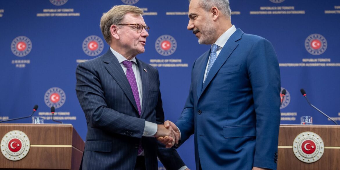 Wadephul sagte, er stelle immer wieder fest, dass es sehr viel übereinstimmende Interessen mit der Türkei gebe.