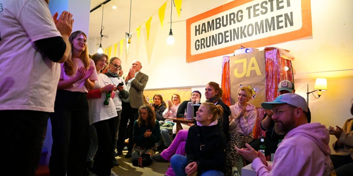Der Volksentscheid für ein Grundeinkommen-Modellversuch ist gescheitert.