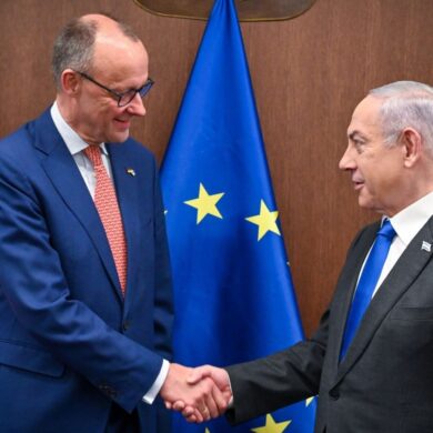 Sieben Monate nach seinem Amtsantritt reist der Kanzler erstmals nach Israel.