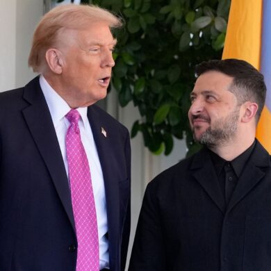 Mit einem ohne Beteiligung Kiews ausgearbeiteten US-Friedensplan konfrontiert, signalisiert der ukrainische Präsident Wolodymyr Selenskyj Gesprächsbereitschaft. (Archivbild)