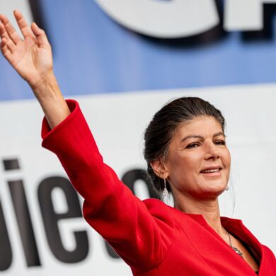 Sahra Wagenknecht hat bisher offen gelassen, ob sie als Chefin der nach ihr benannten Partei weitermachen möchte. (Archivbild)