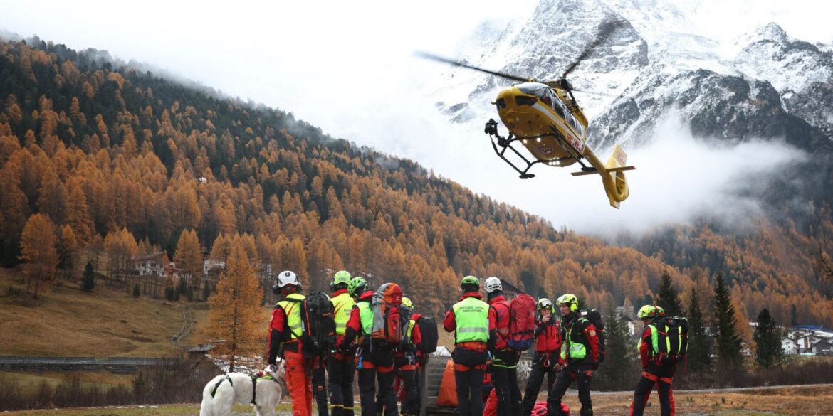 Nach Lawinenunglück in Südtirol - Bergretter im Einsatz