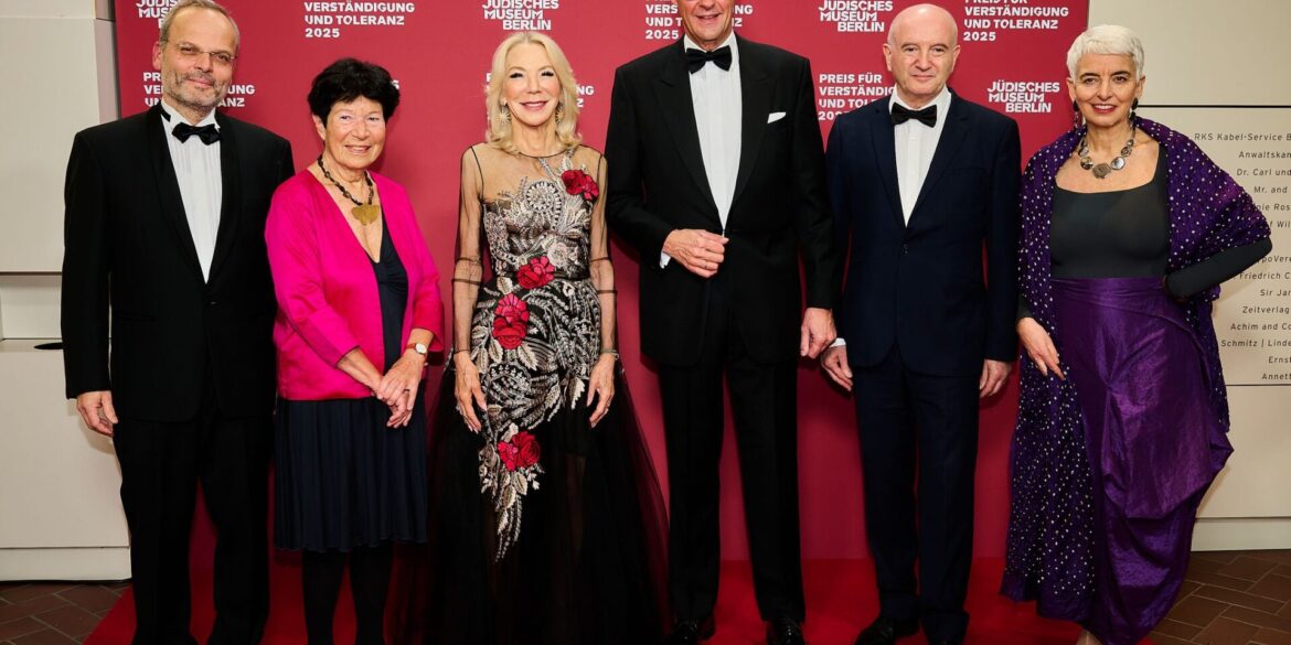 Der Preis für Verständigung und Toleranz geht in diesem Jahr an die ehemalige US-Botschafterin Amy Gutmann und den Physiker Daniel Zajfman