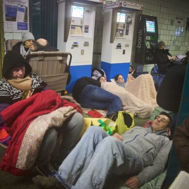 Fast jede Nacht raubt Luftalarm den Menschen auch in Kiew den Schlaf.