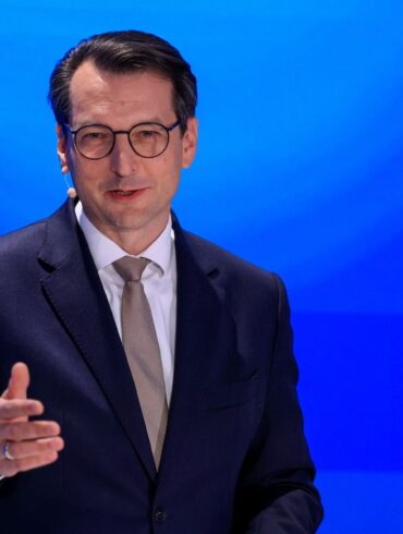 Noch ist Milan Nedeljkovic Produktionsvorstand bei BMW - kommendes Jahr soll er an die Spitze des Unternehmens aufrücken. (Archivbild)