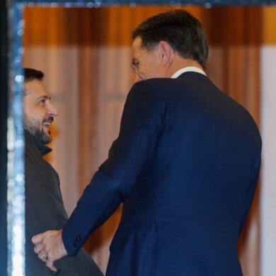 Nato-Generalsekretär Mark Rutte will den ukrainischen Präsidenten Wolodymyr Selensky am Abend in seiner Residenz empfangen. (Archivbild)