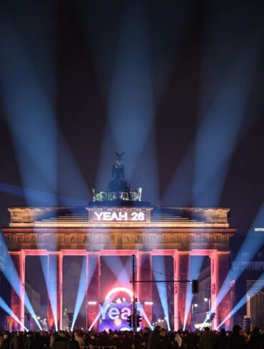 Bei der Silvesterparty am Brandenburger Tor war der Andrang groß.