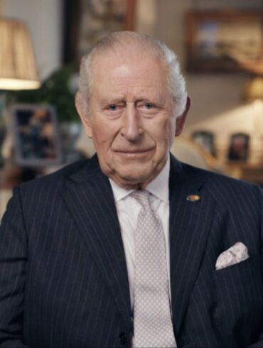 Der britische König Charles III. hat sich in einer Videobotschaft zum Fortschritt seiner Krebsbehandlung geäußert.