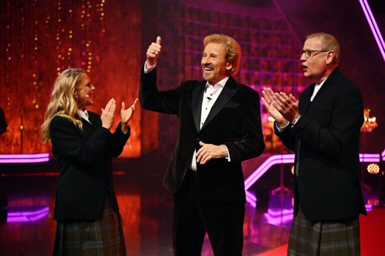 Moderator Thomas Gottschalk mit Günther Jauch und Barbara Schöneberger.