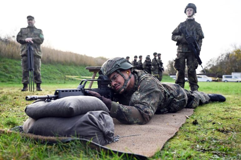 Medientag zur Basisausbildung bei der Bundeswehr