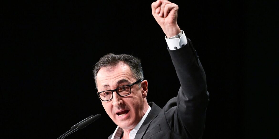 Der baden-württembergische Spitzenkandidat Cem Özdemir reagierte verschnupft.