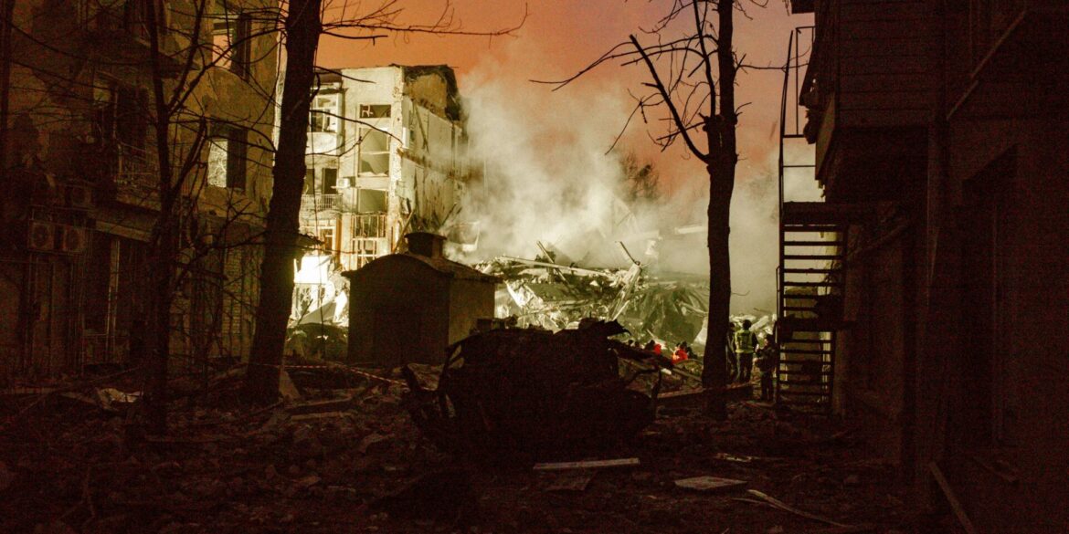 Die EU-Länder wollen der von Russland angegriffenen Ukraine einen Kredit in Höhe von 90 Milliarden Euro geben. (Archivbild)