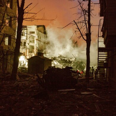 Die EU-Länder wollen der von Russland angegriffenen Ukraine einen Kredit in Höhe von 90 Milliarden Euro geben. (Archivbild)