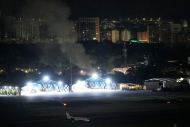 Aus der venezolanischen Hauptstadt Caracas wurde eine Reihe von Explosionen gemeldet.