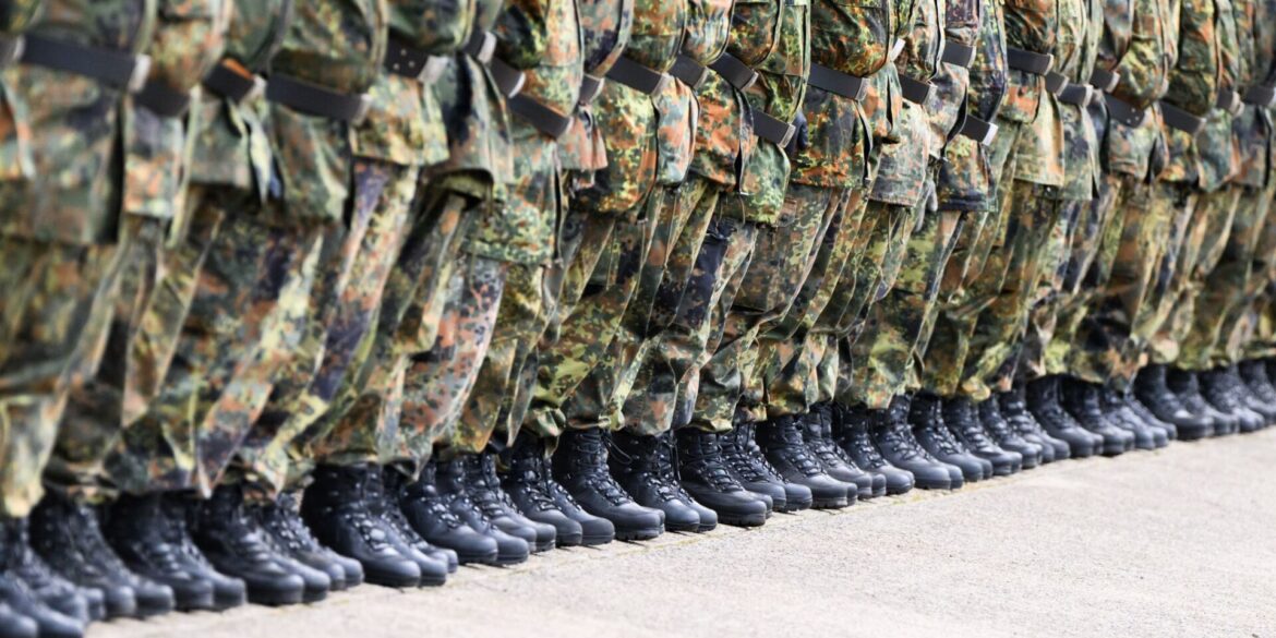 Konkret heißt es in dem Antrag, sowohl Frauen als auch Männer sollten den Fragebogen «verpflichtend» ausfüllen. (Symbolbild)