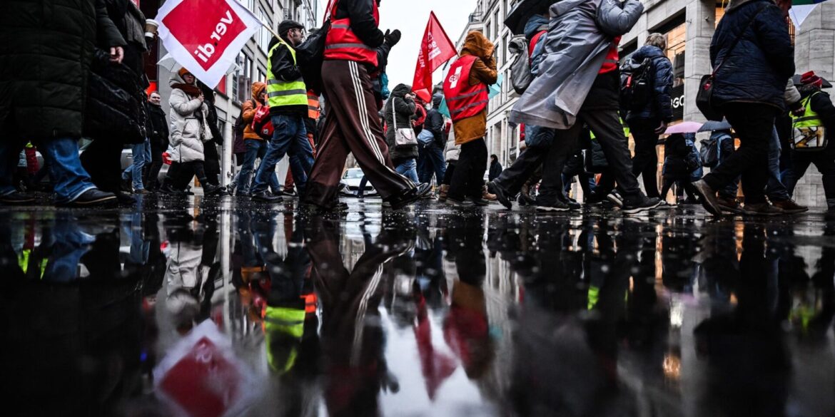 Wie hier in Berlin werden Warnstreiks in den kommenden Wochen verstärkt spürbar sein.